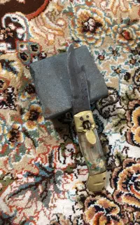 یه عدد سنگ کوهی سوهانی یه چاقوی زنجان اصل