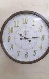 پخش و فروش ساعت دیواری