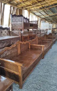 تخت سنتی و مبلمان سنتی ،ساده و شبکه‌ای