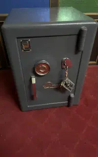 گاو صندوق کاوه