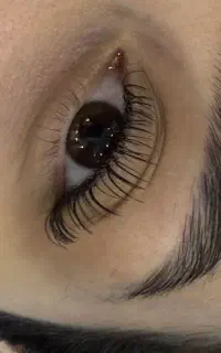 اکستنشن مژه،لیفت ابرو، لیفت و لمینیت مژه
