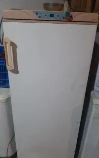 فریز ۶کشابه سفید بدون مشکل