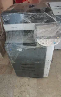 کونیکا c۴۵۲ رنگی