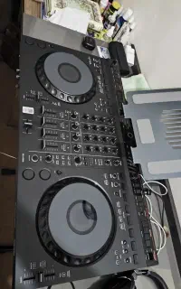 دی جی ،کنترلر ،دستگاه ،dj
