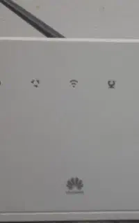 مودم هواوی و شاتل