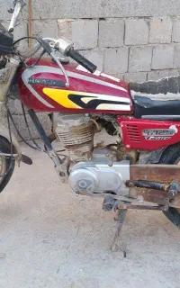 هوندا مدل 87