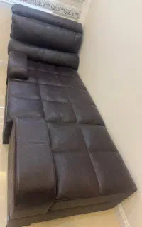 تی وی روم چرم