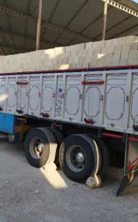 کارگر تخلیه انواع بار (سنگ آجر اثاثیه) کنگان دیر