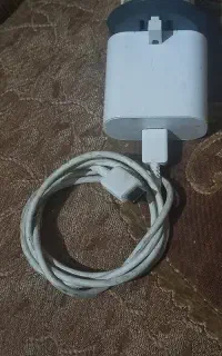 سر شارژر همراه با کابل اصلی
