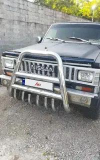 پاترول ۴ درب ۶ سیلندر تازه بازسازی شده