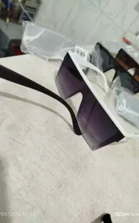 عینک آفتابی