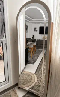 جاکفشی اینه دار