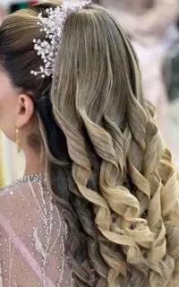 خدمات ارایشگری و زیبایی