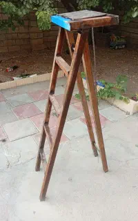چهارپایه