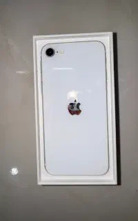 ایفون اس ای iPhone se 2020