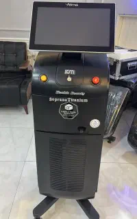 دستگاه لیزر تیتانیوم KM کم کار درحد نو آکبند