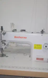 چرخ خیاطی دوپایه بنهورس