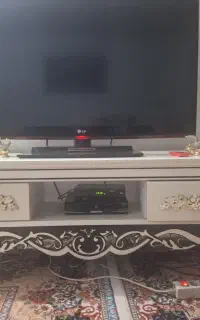 تلویزیون ۴۲ اینچ کره