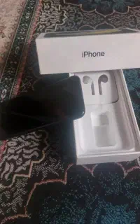 آیفون se2020
