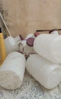 دبه خیارشور و دبه سرکه سالم