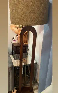 آباژور پایه چوب