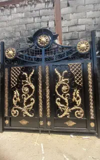 درب آهنی ۳متری ساده مناسب باغچه وحیاط