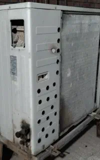 پنل خارجی کولر ۳۶۰۰۰ هزار تراست کاملا سالم