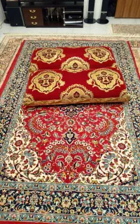 فرش ۶متری قرمز ماشینی ۲عدد +۲عدد پشتی