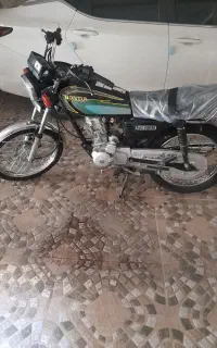 هندا ۲۰۰ و پالس ۱۸۰