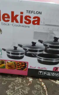 یک دست قابلمه ۷ پارچه تفلون لب چدن دسته طلایی