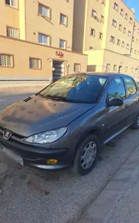 فروش خودرو۲۰۶