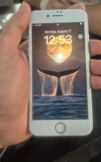 گوشی آیفون مدل 8