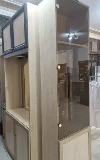 جاکفشی وجالباسی وویترین