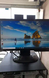 مانیتور BenQ