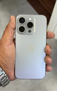 iphone 15pro تمیز و‌مرتب بدون نقطه