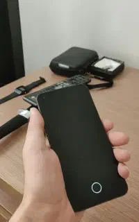 phone1 ناتینگ