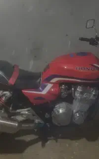 Cb1300