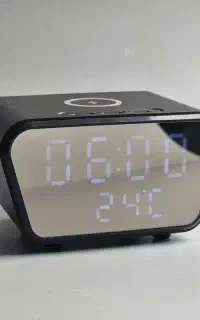 فروش ساعت و وایرلس شارژ رو میزی ۱۵ وات نو