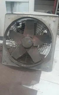 فنه بزورگ دکنه ی