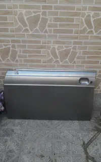 درب آهنی سمت راننده ، رکاب  آهنی سمت راننده
