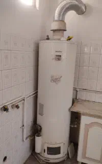 آبگرمکن ایستاده