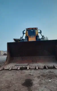 لودر استیجاری