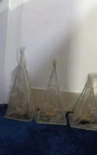فانوس کنار سالنی
