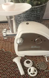 چرخ گوشت feller در حد نو