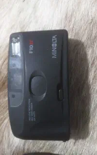 دوربین عکاسی مینولتا