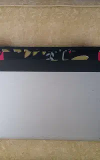 لپتاپ سامسونگ  cori5 با رم 4گیگ هارد 500گیگ