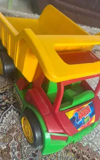 ماشین اسباب بازی