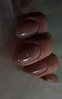 کاشت ناخن فقط 350
