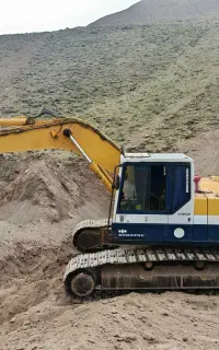 بیل کوماتسو۲۰۰ خط 5