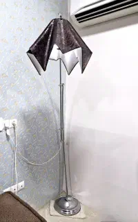 چراغ ،آباژورکنارمبلی باچراغ چندرونگ موزیکال